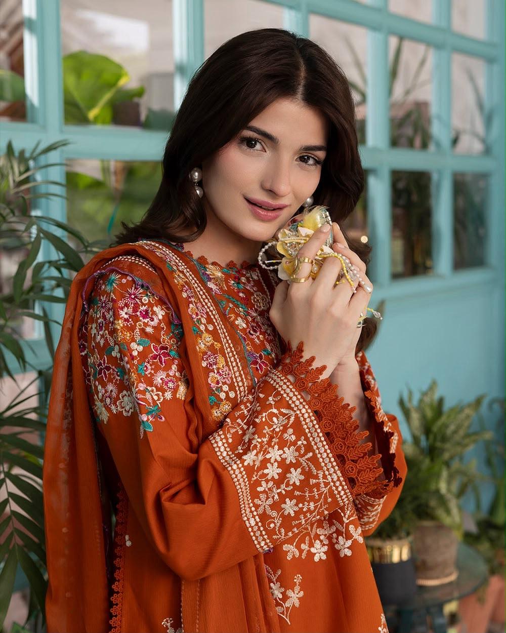 BATIK WINTER COLLECTION Dhanak 3 PC Best Quality Stuff (Unstitched)