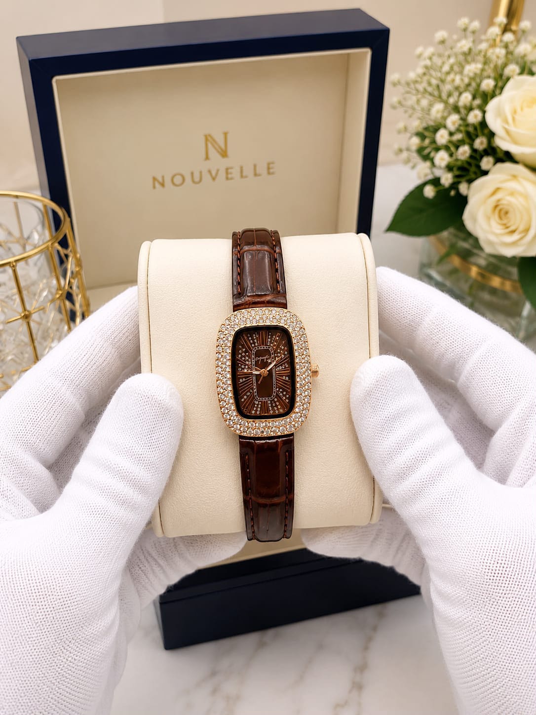 Nouvelle Elegant Crystal-Embellished Women's Watch Fashion Apparel Accessory To Wear At Parties - Black
