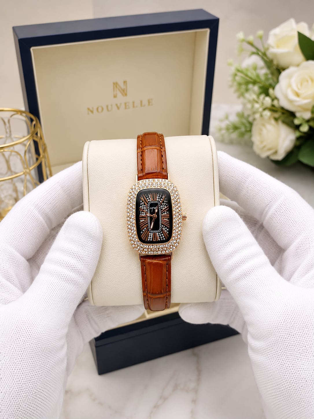 Nouvelle Elegant Crystal-Embellished Women's Watch Fashion Apparel Accessory To Wear At Parties - Black